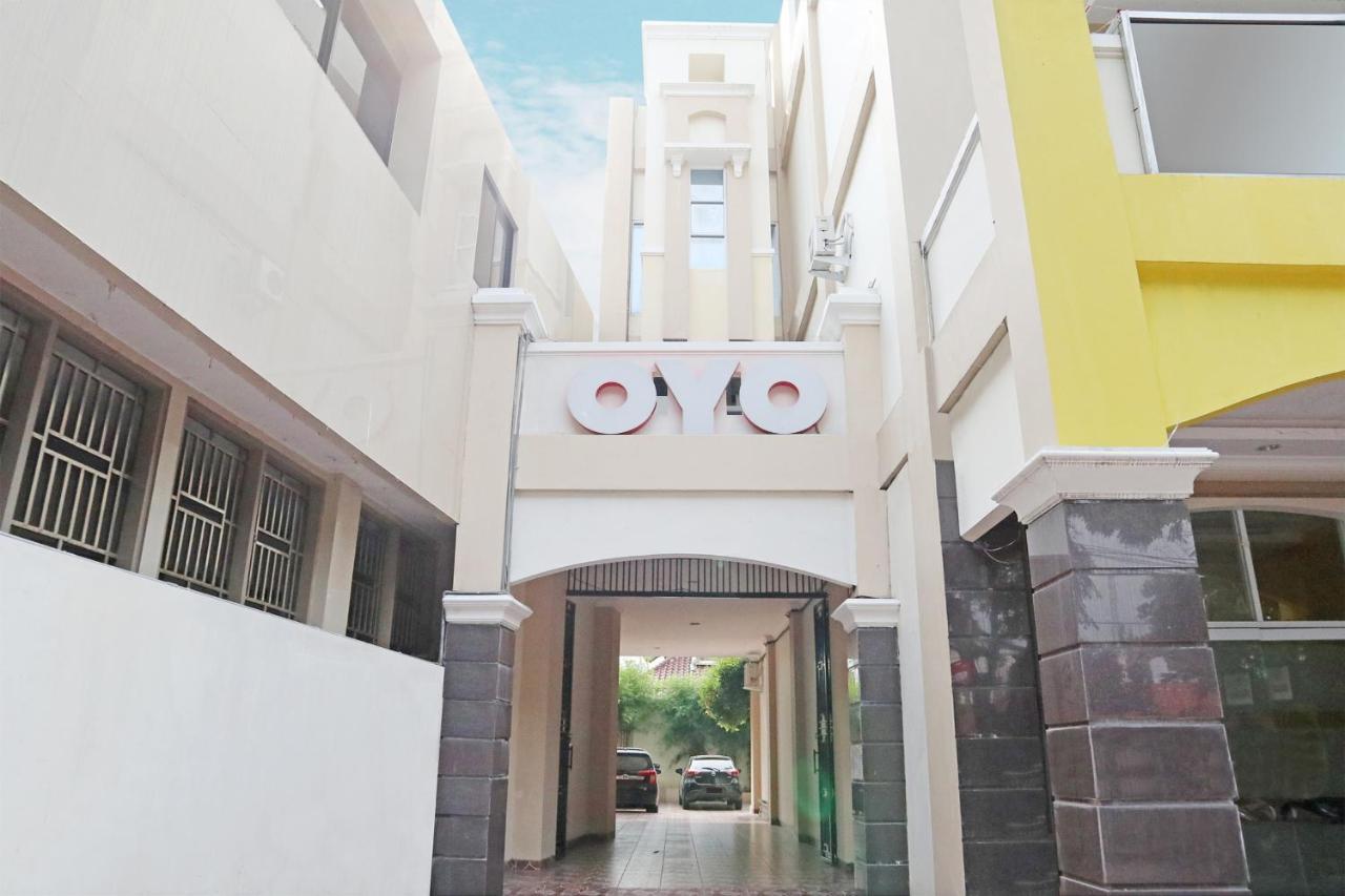 Oyo 1649 Grya Lavinsa Hotel Padang  Exterior foto